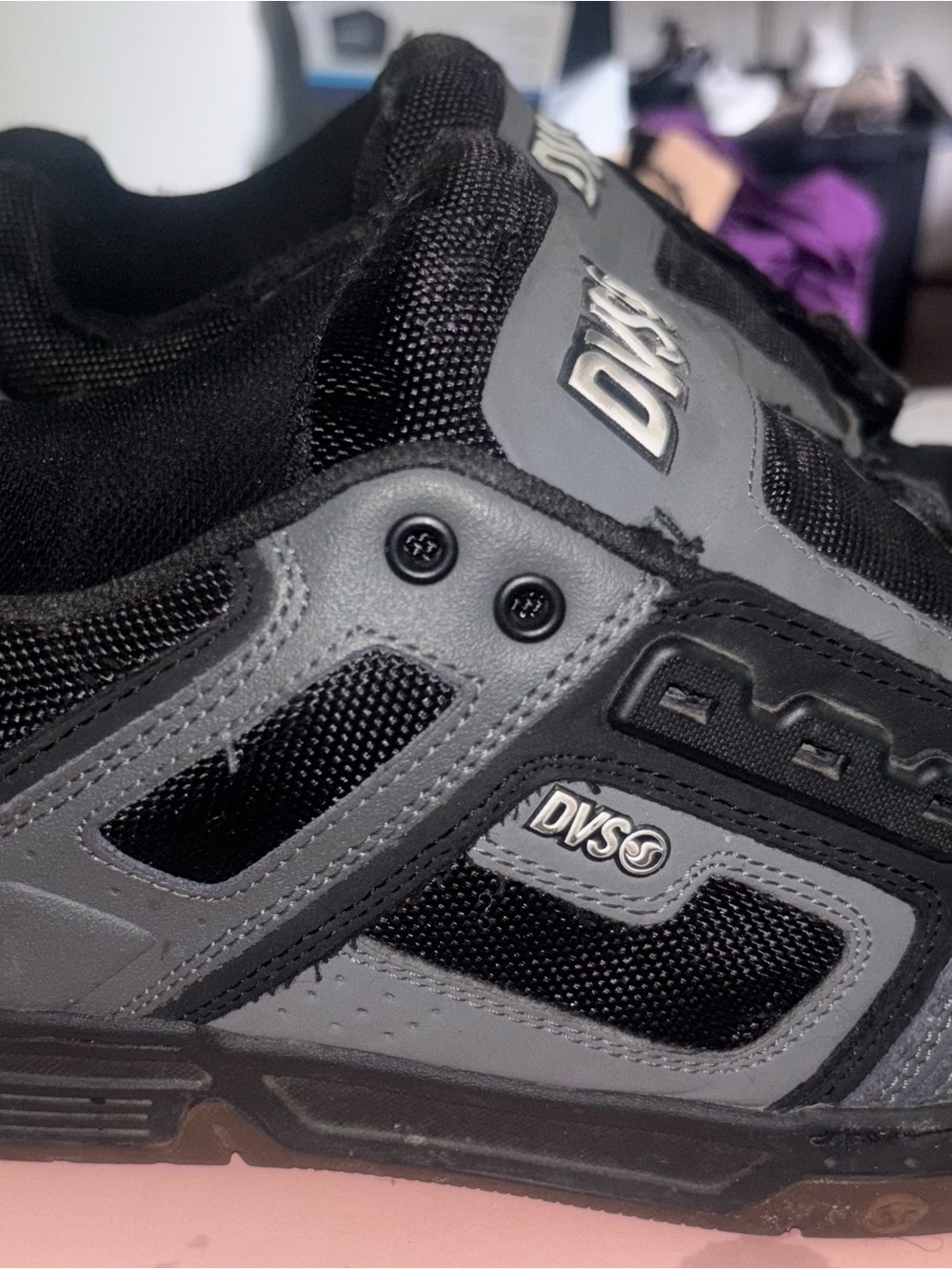 DV by Dolce Vita Black and Gray Men's Skate Sneakers